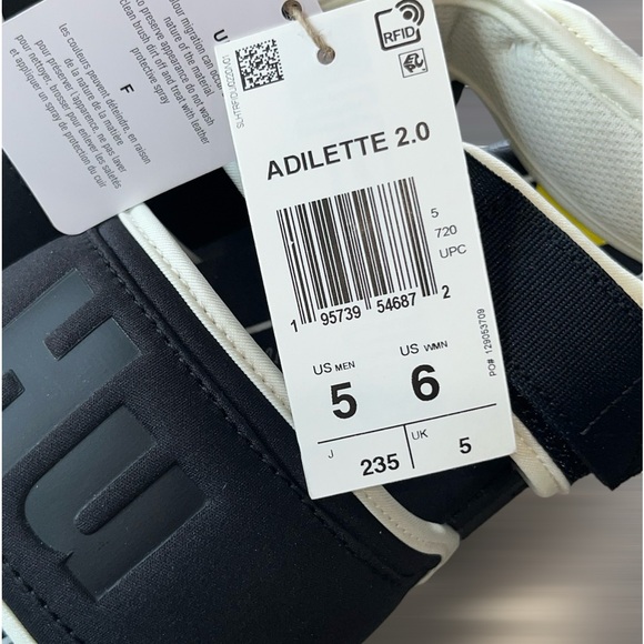 Adidas Pharrell Williams Sandals - Picture 9 of 9
